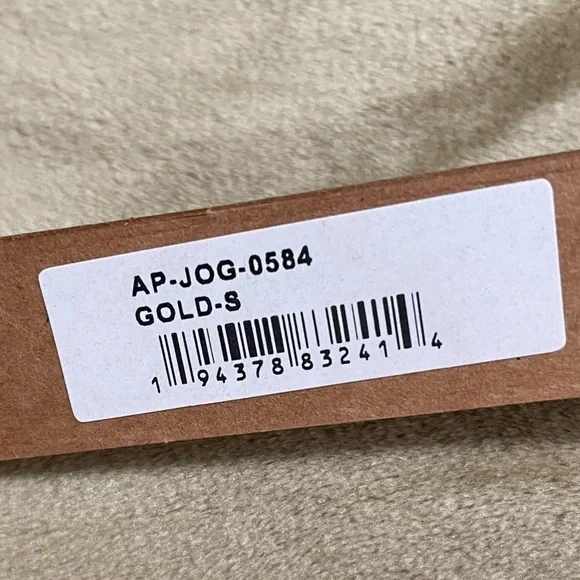 Skims Velour Joggers Gold - Picture 8 of 14